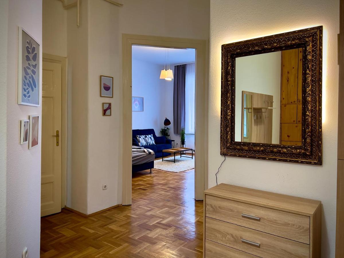 Residence In The Pedestrial Area Budapest Esterno foto